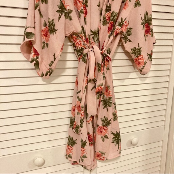 Pink Floral Posy Robe - Picture 4 of 5